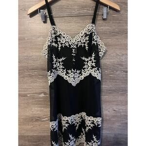 Wacoal Embrace Lace Slip Dress Black Ivory New Sz M Sexy Sheer Embroidered